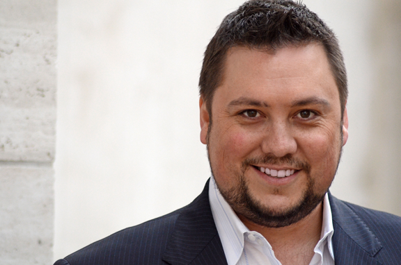 Benjamin Sloman plays Pollione