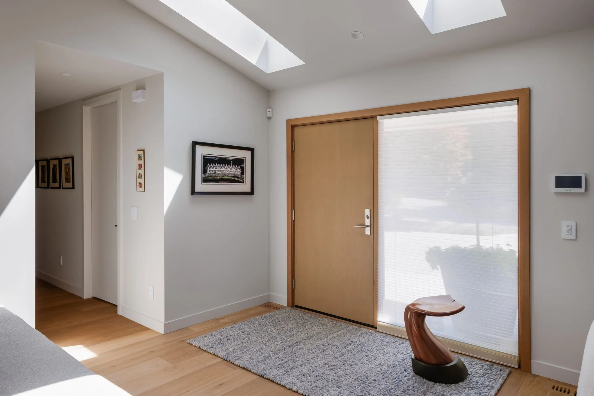 8-web-or-mls-13127 22a Ave_008.jpg