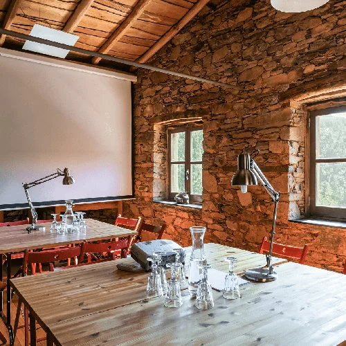 company-retreat-meeting-room.jpg