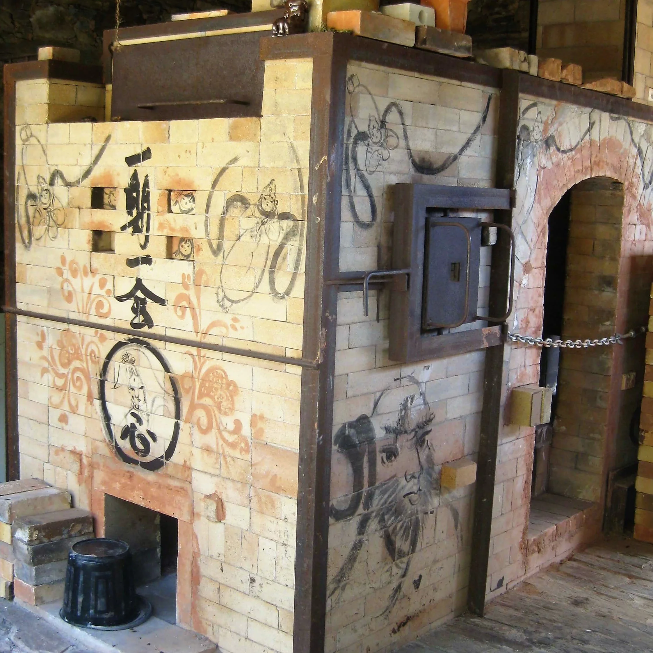 Escultura cerâmica e cozedura a lenha19-min.JPG