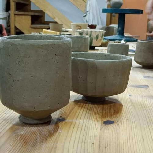 kiln building workshop ceramic pieces