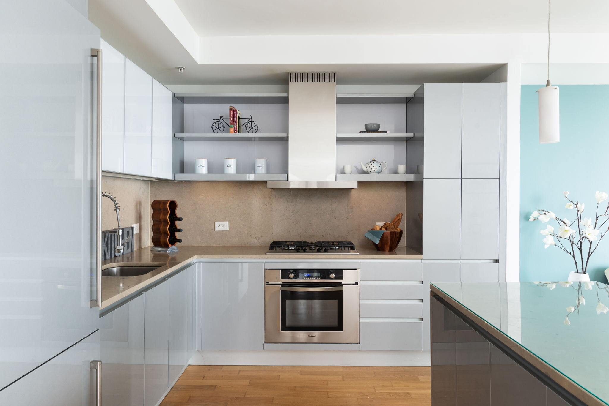 One point perspective kitchen shot.