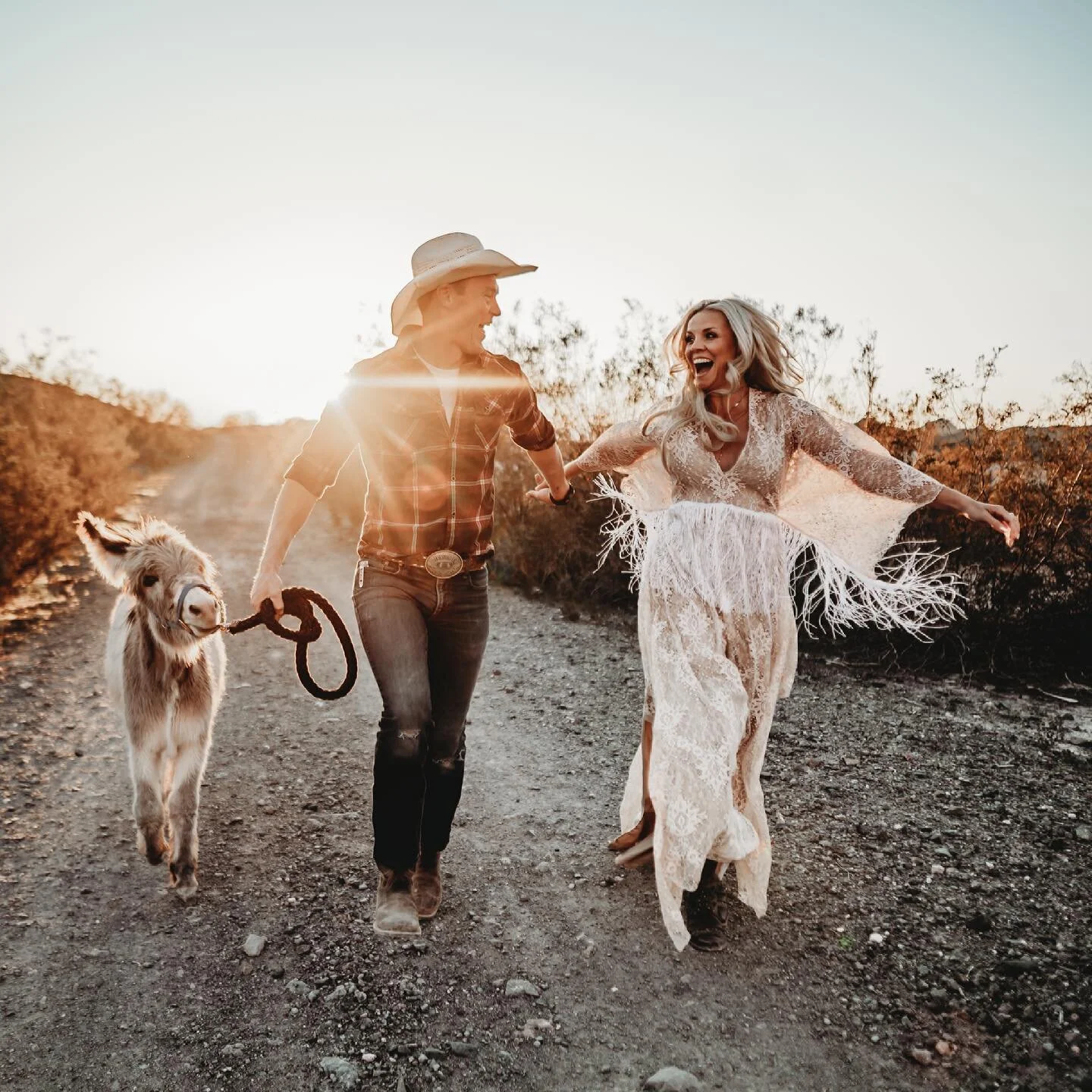 &ldquo;I want to gift this session to Walter and his family.&rdquo; -Debbie 
OKAY!!! Don&rsquo;t have to tell me twice! 🥰 I&rsquo;ll gladly go take pictures of these gorgeous humans.
Have you been up to Oatman to see @walterthewonderdonk he is the M