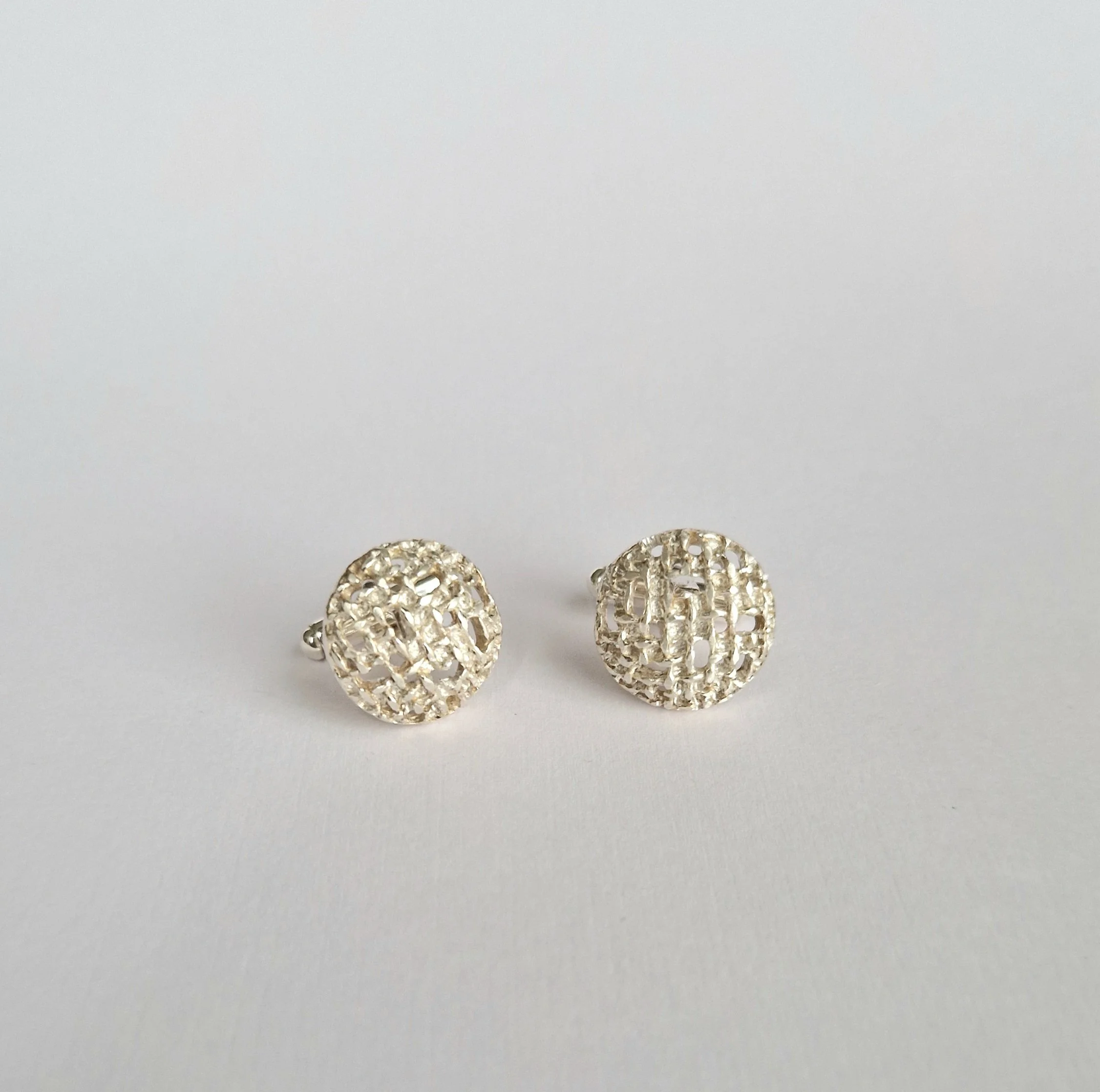 Mesh Silver