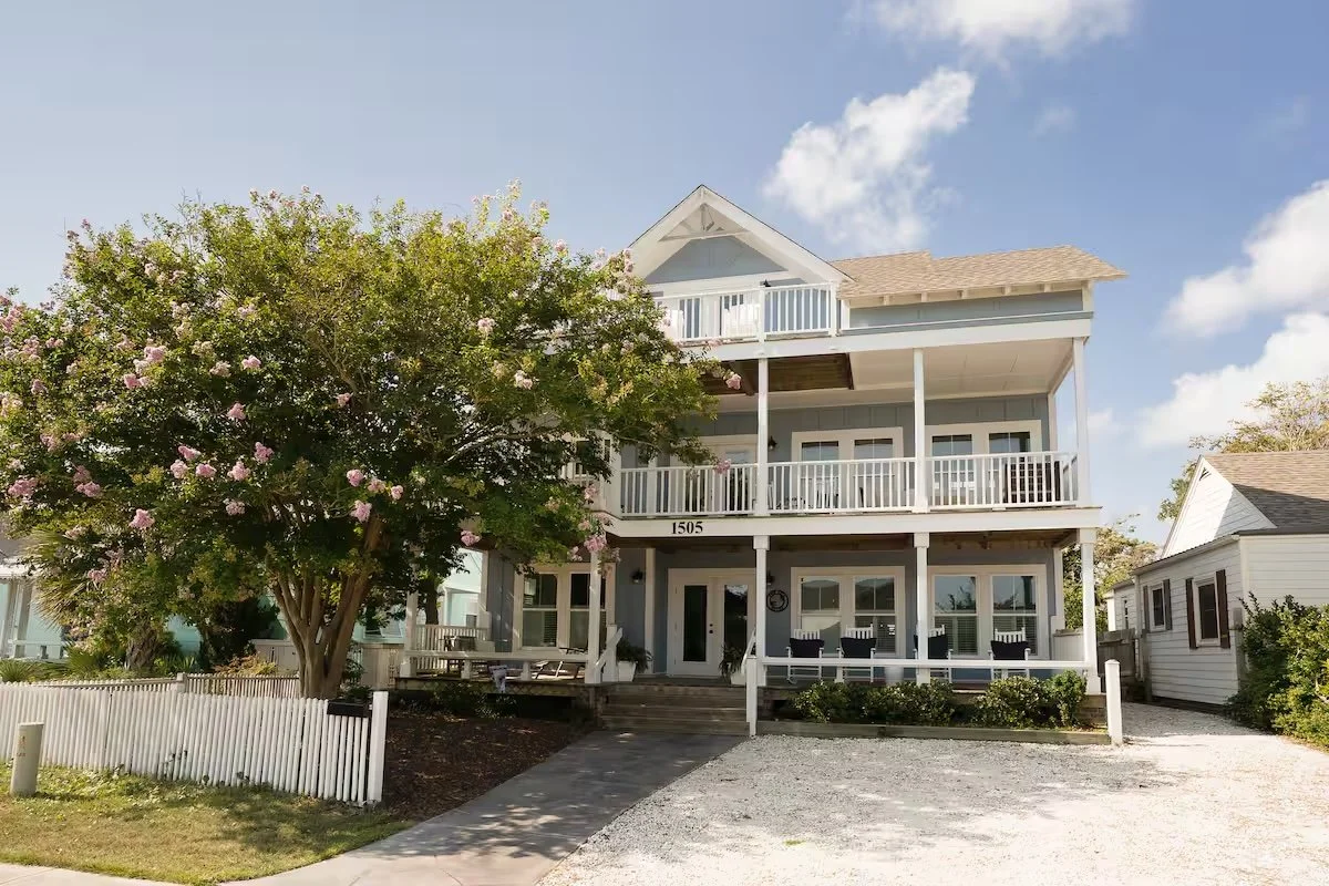 kite house full .jpeg