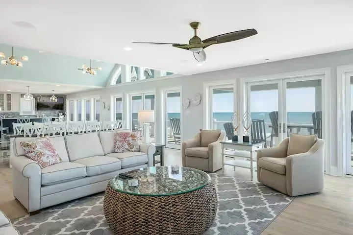 living room 22.jpg