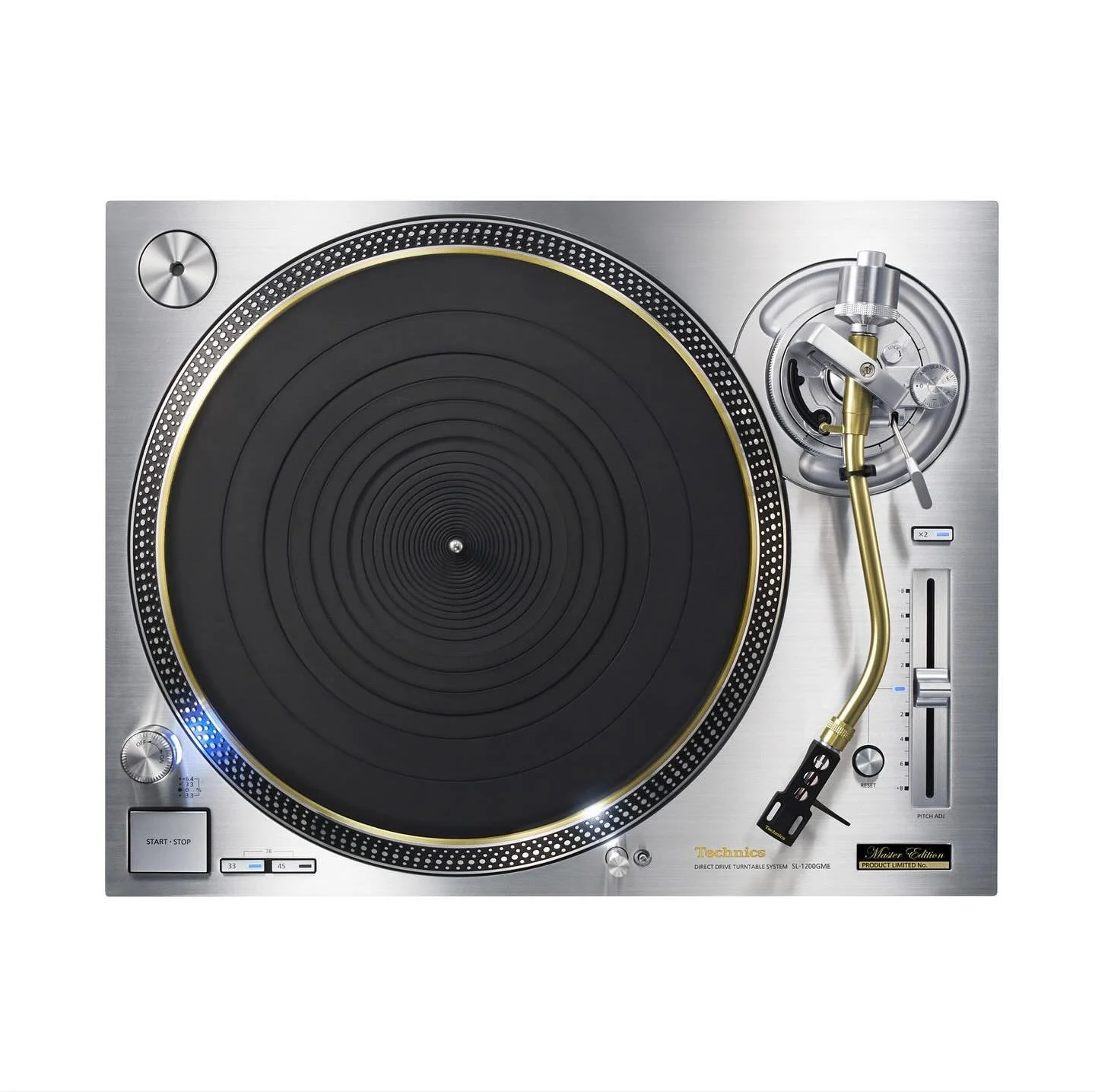 The culmination of a legend.
Technics crowns its Grand Class lineage with the limited Master Edition / 1200GME — a final evolution of the iconic SL-1200G.
With production of the SL-1200/1210G ending this year, this final edition stands as bot