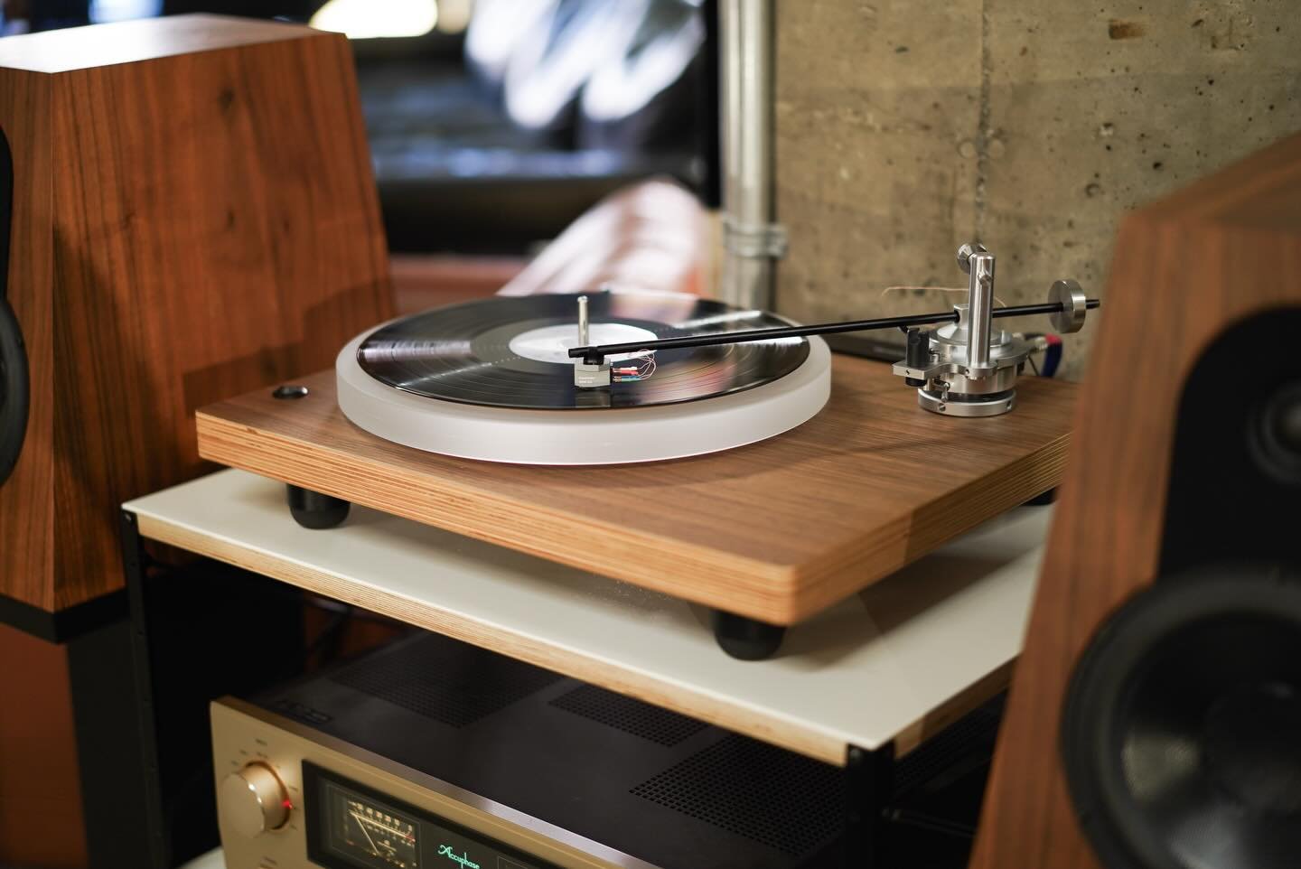 When less is more - Well Tempered&rsquo;s new Versalex Turntable is an exercise in minimalism and practical design - One of the best sounding tables you can get at its price point - Come by, say Hi-Fi and experience it for yourself.