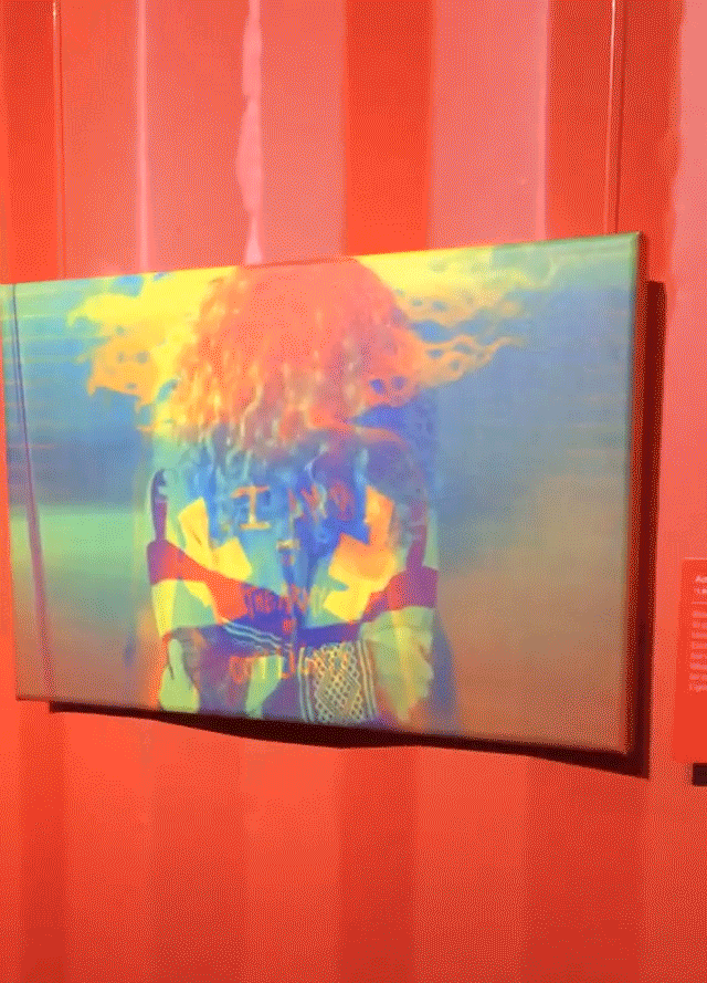 Beefeater-24-Red-Gallery.gif