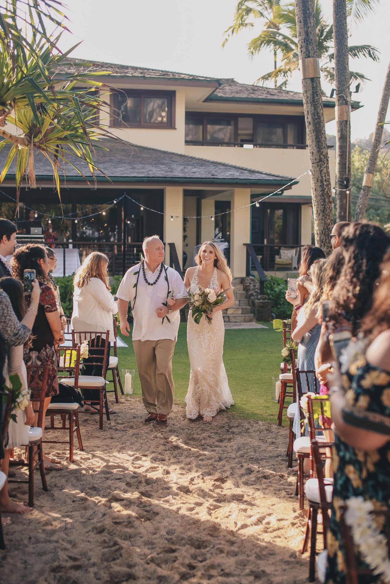 Hawaii Wedding Planner 18.jpg