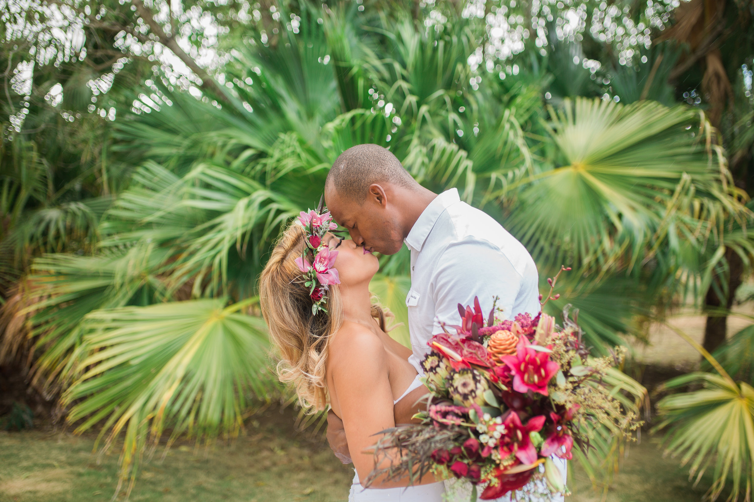 Copy of Tropical Styled Shoot_ Dillingham Ranch_ Vanessa Hicks Photography-2586.jpg
