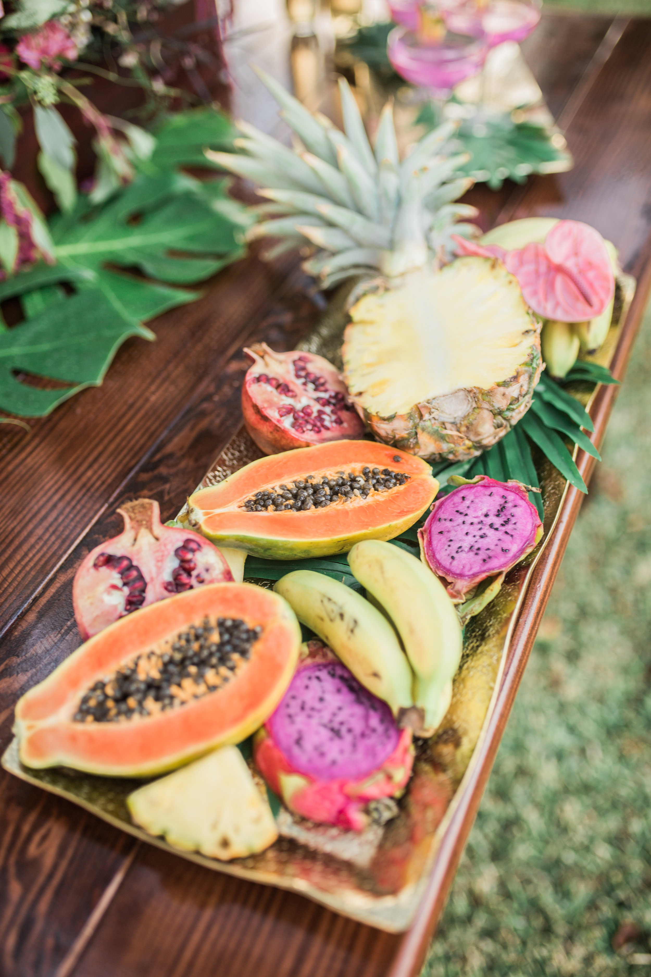 Copy of Tropical Styled Shoot_ Dillingham Ranch_ Vanessa Hicks Photography-3009.jpg