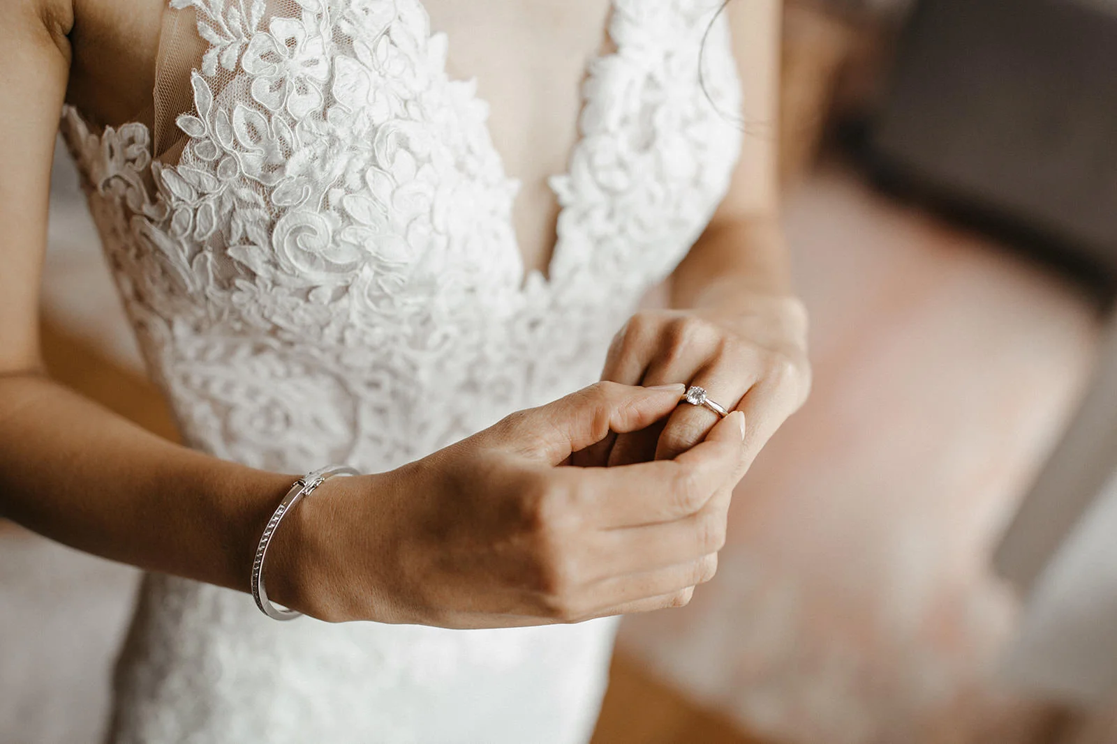 Kualoa_Hawaii_wedding_paliku15.jpg