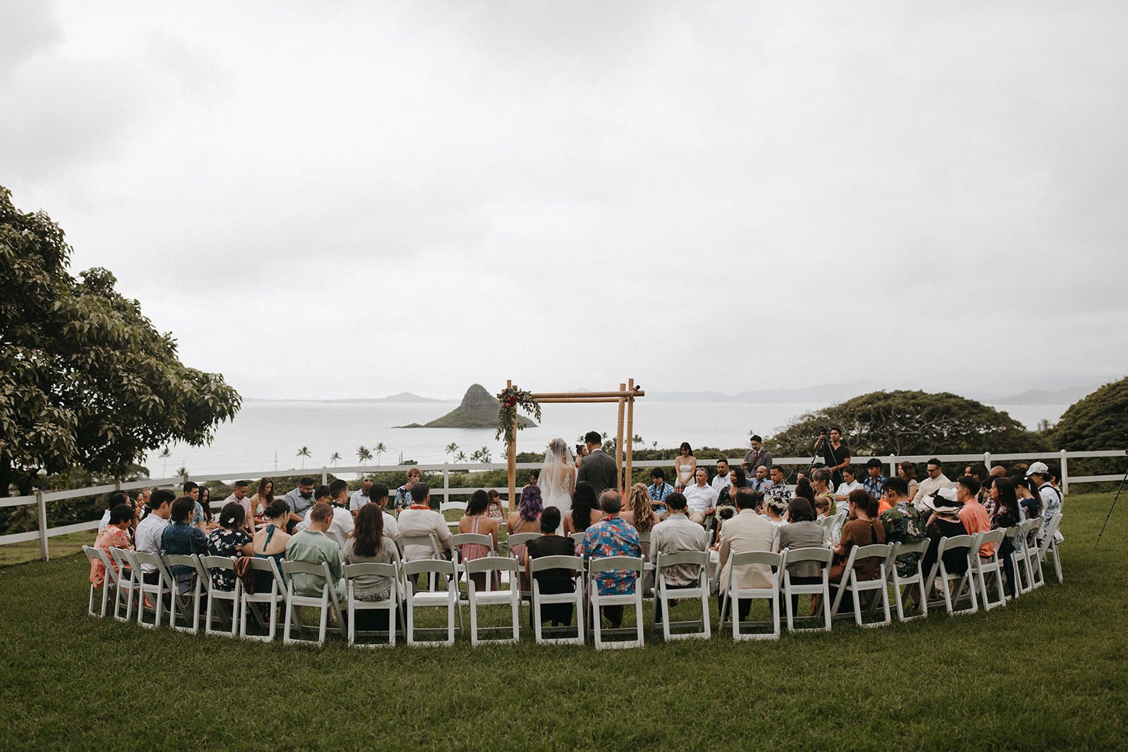 Kualoa_Hawaii_wedding_paliku26.jpg