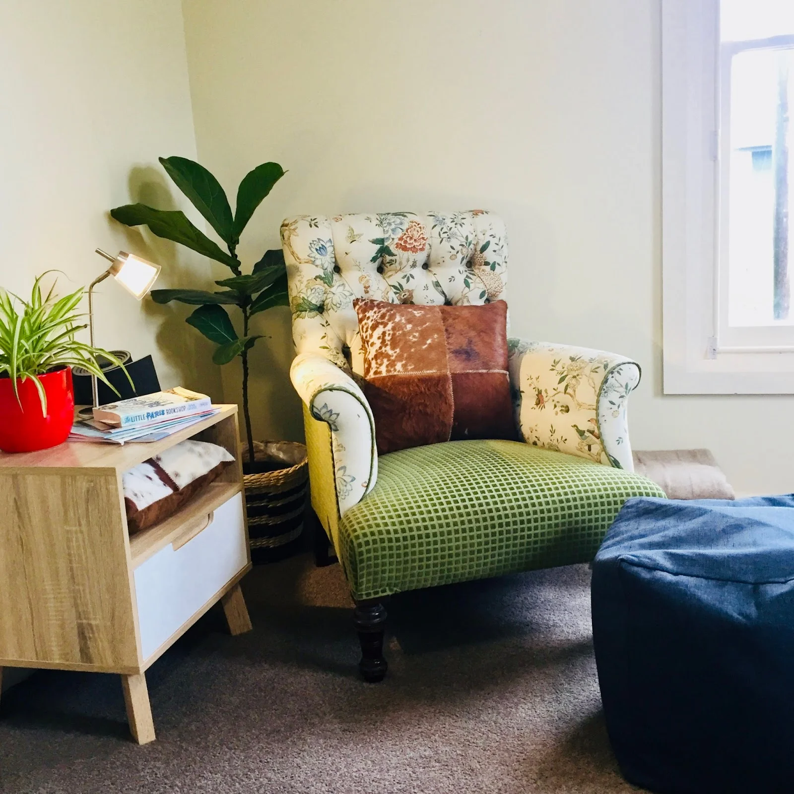 THE NEW READING NOOK