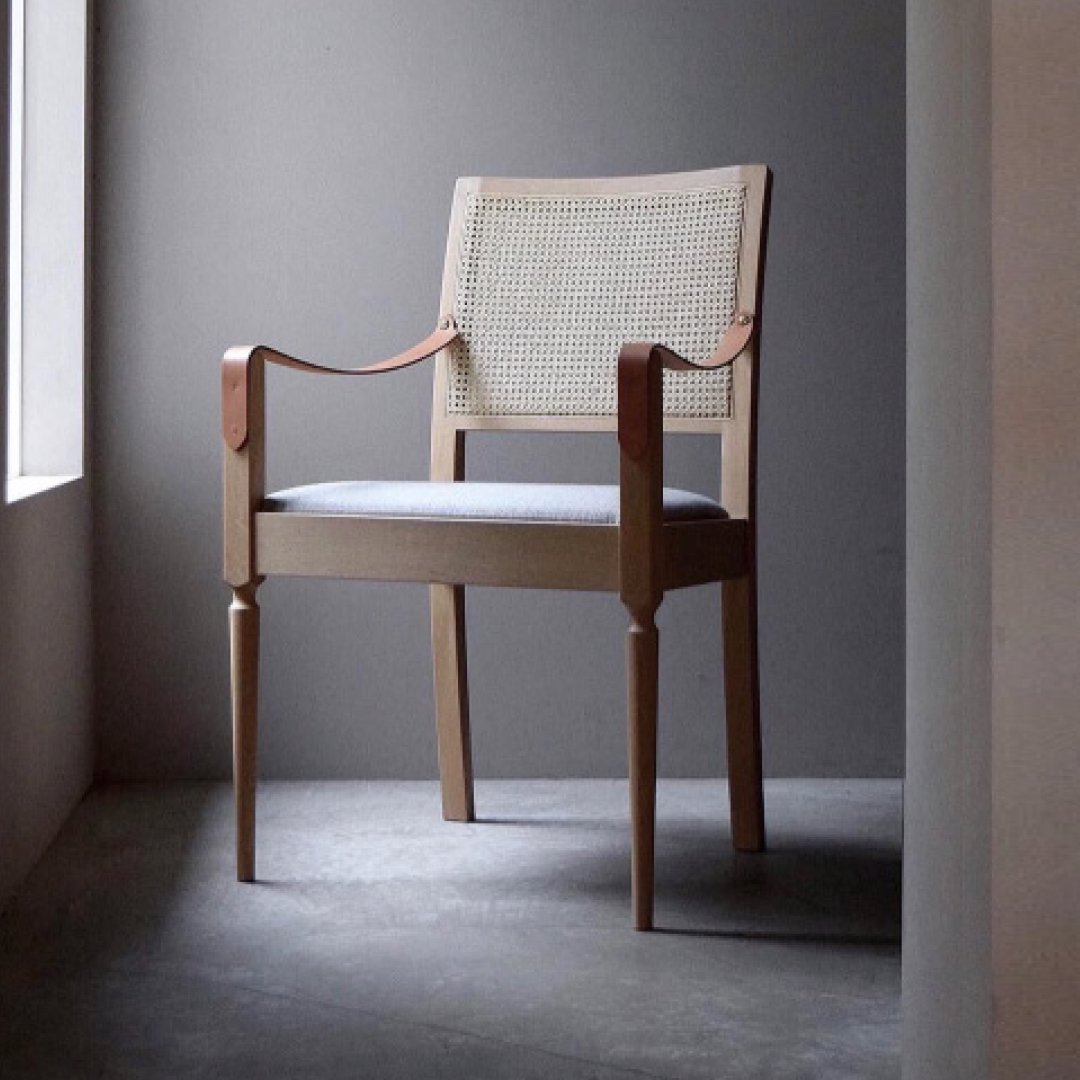 Wohl Hutte Tour Chair