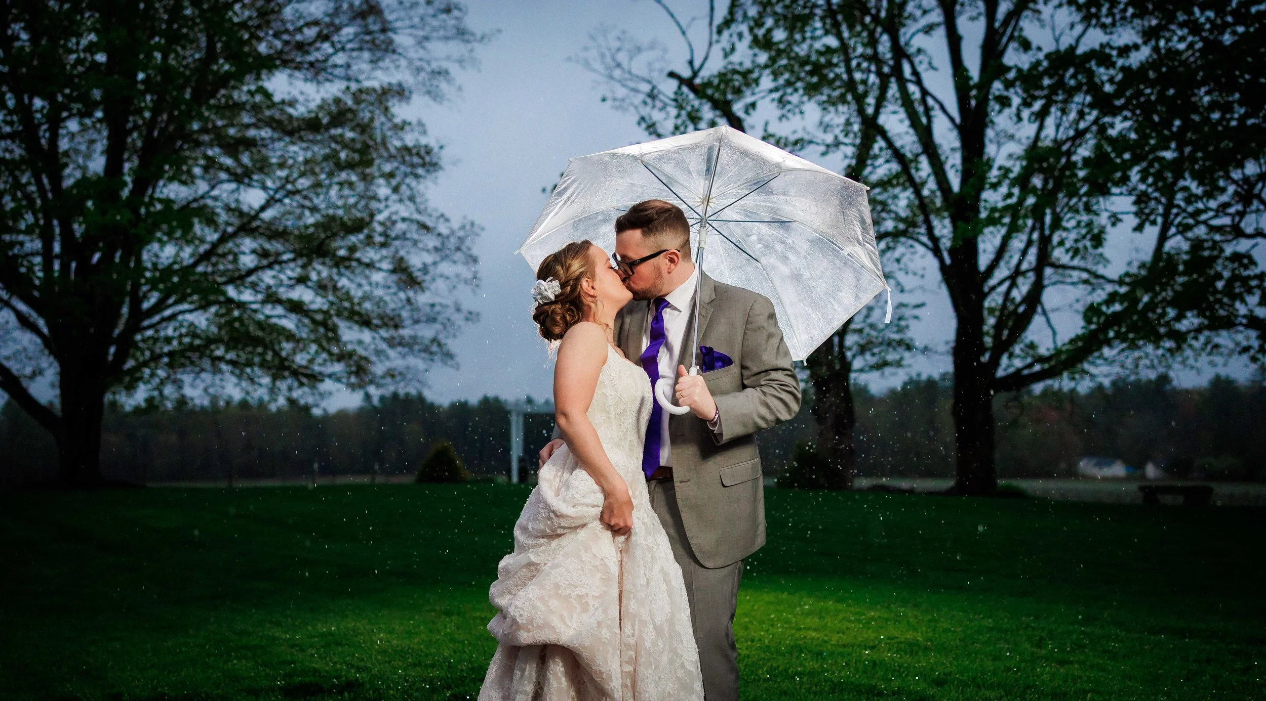 Molly &amp; Matt's Springtime Wedding at Flag Hill Winery