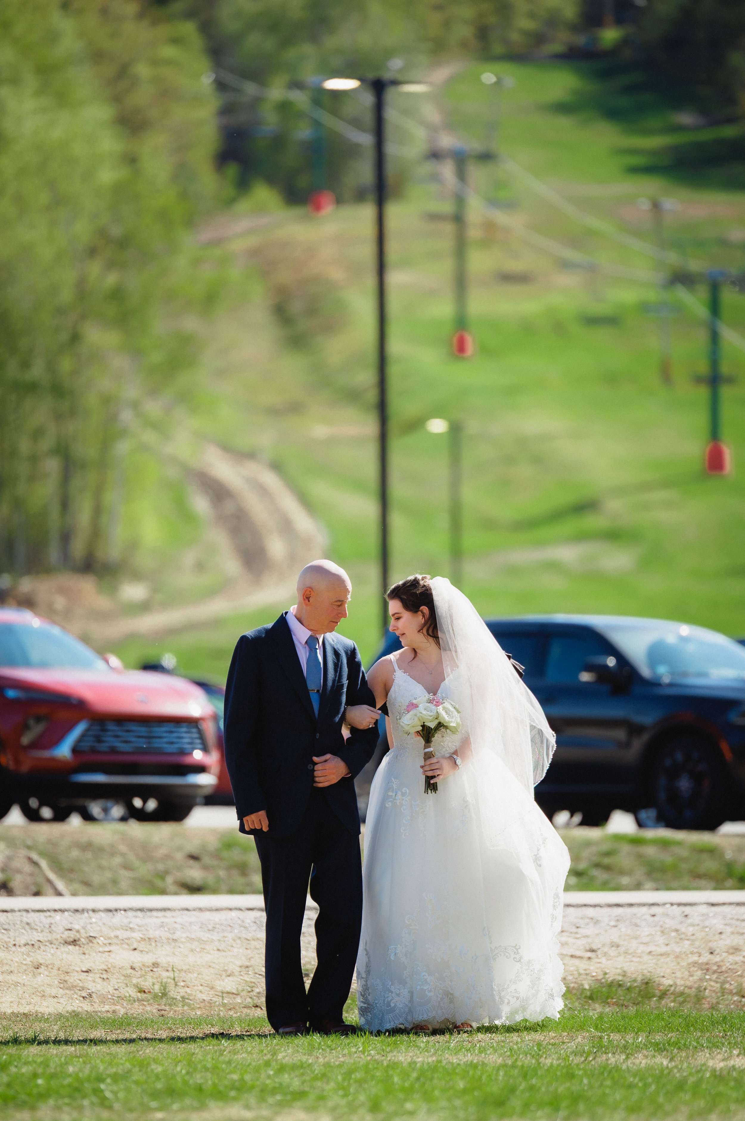 Gunstock Mountain Gilford, NH Spring Wedding