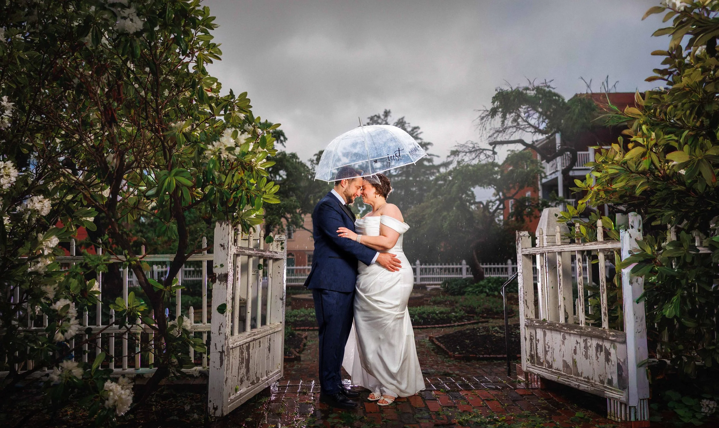 Gina &amp; Nate's Springtime Wedding in Portsmouth, NH