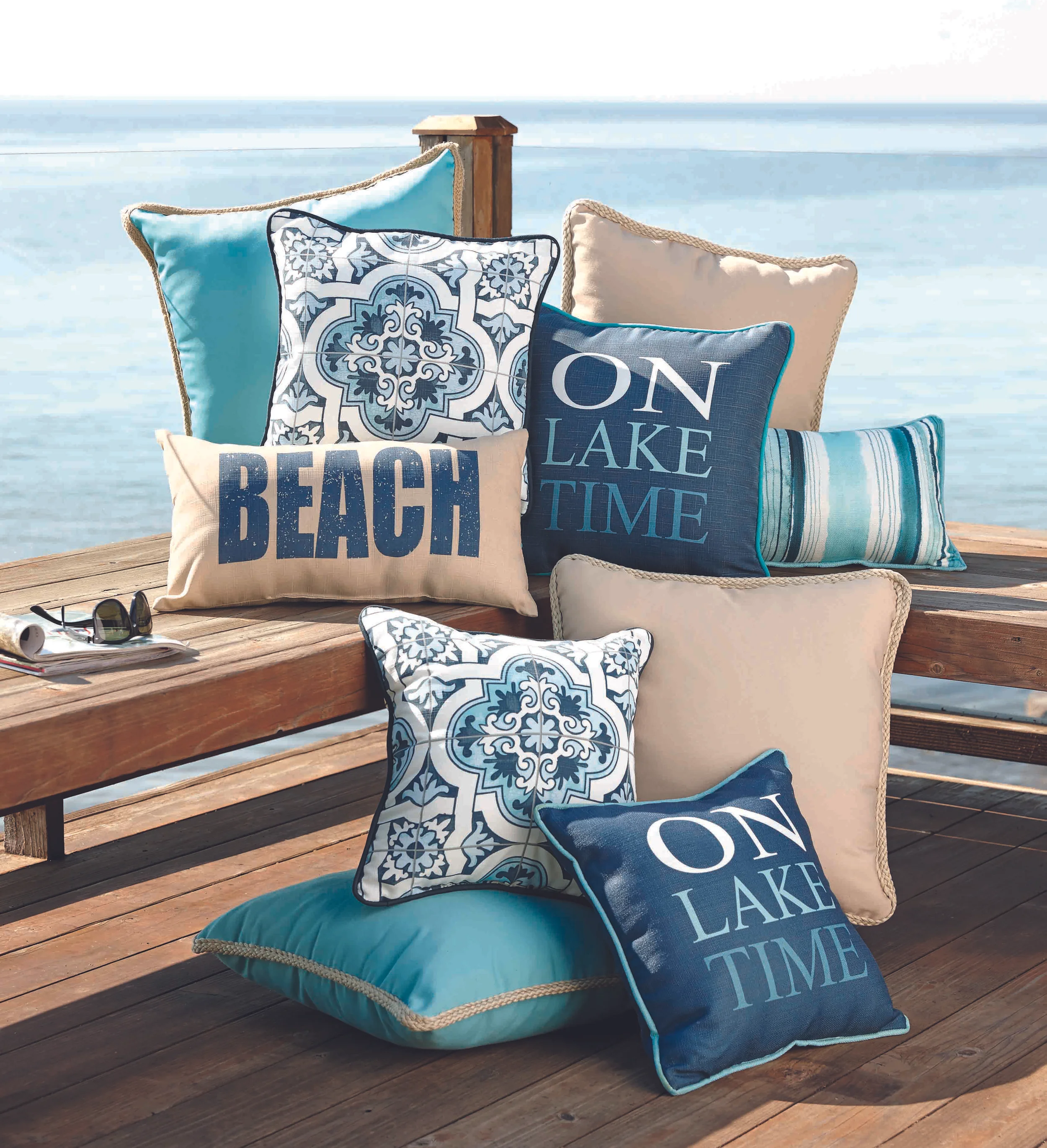 Digest_PillowsSelect_cropped.jpg