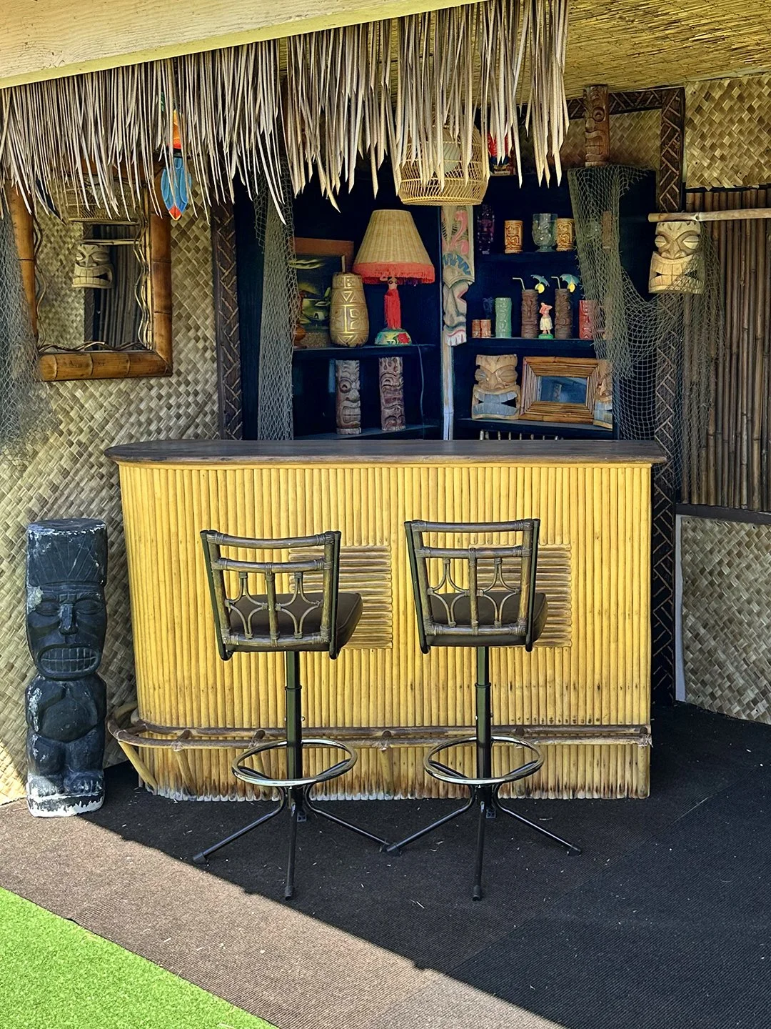 12_Patio_Tiki_2.jpg