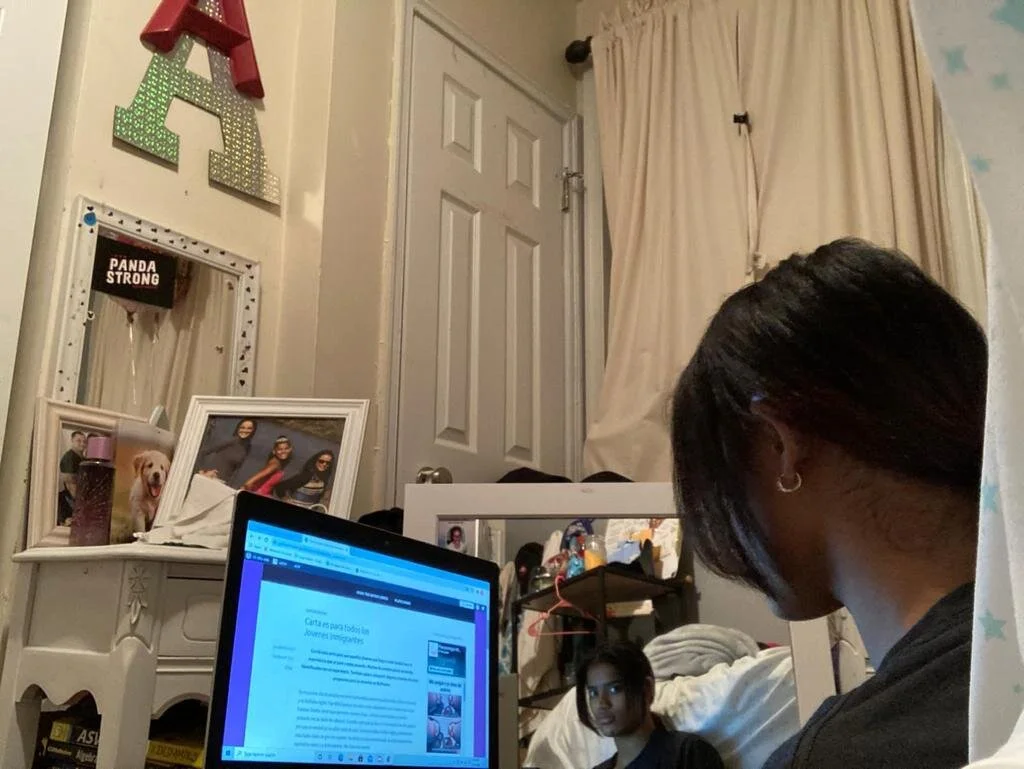 Latina teens create online space for young Baltimore immigrants to trade advice and find community