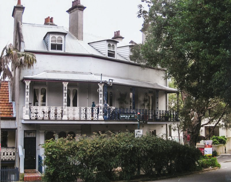 Caledonian Hotel, Bowman Street