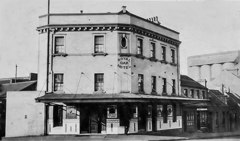 Royal Oak Hotel, 1930