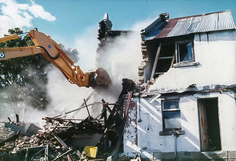 Demolition, Toby Zoates