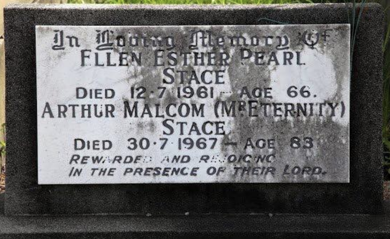 Stace's gravestone