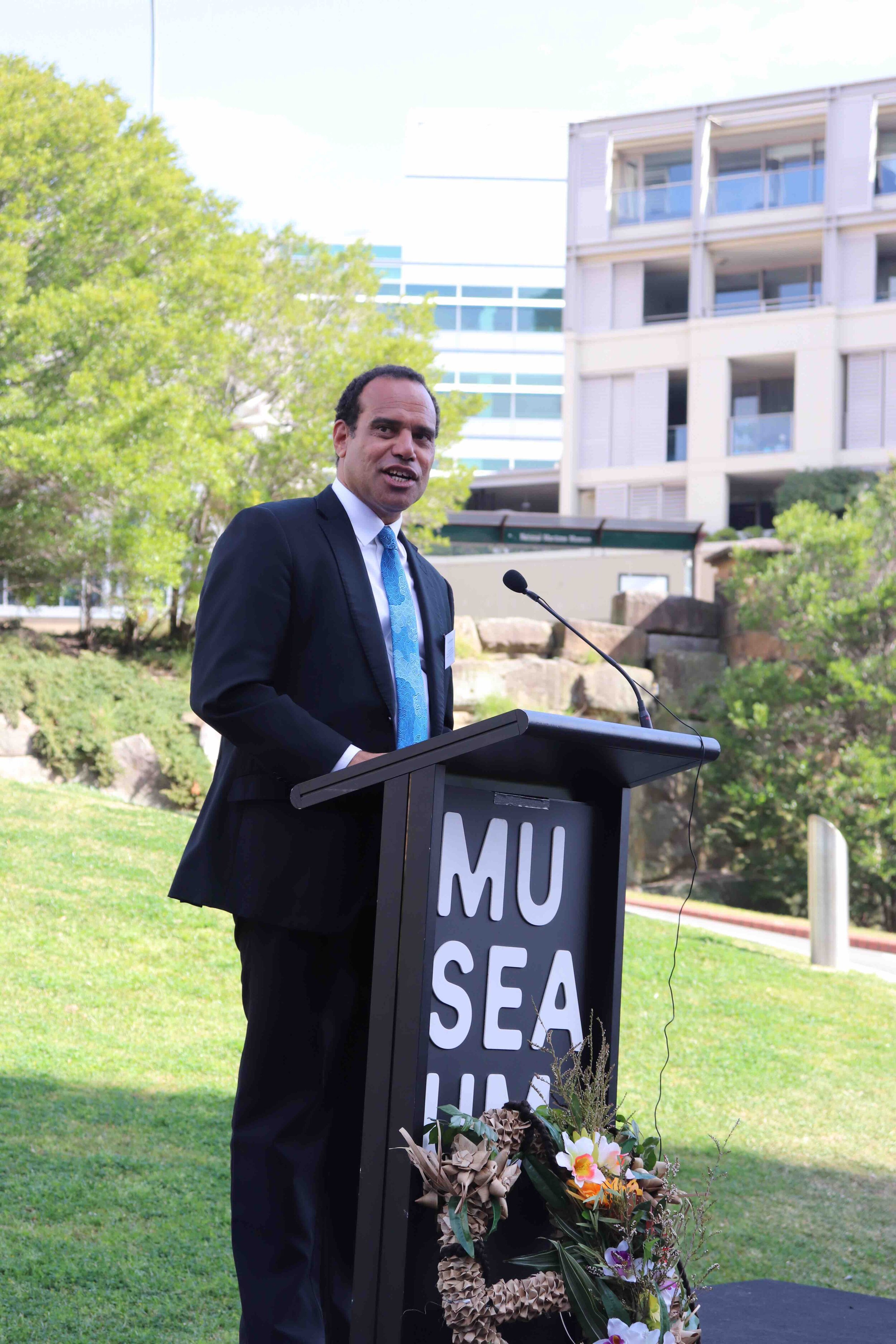  Vanuatu Foreign Minister the Hon. Ralph Regenvany