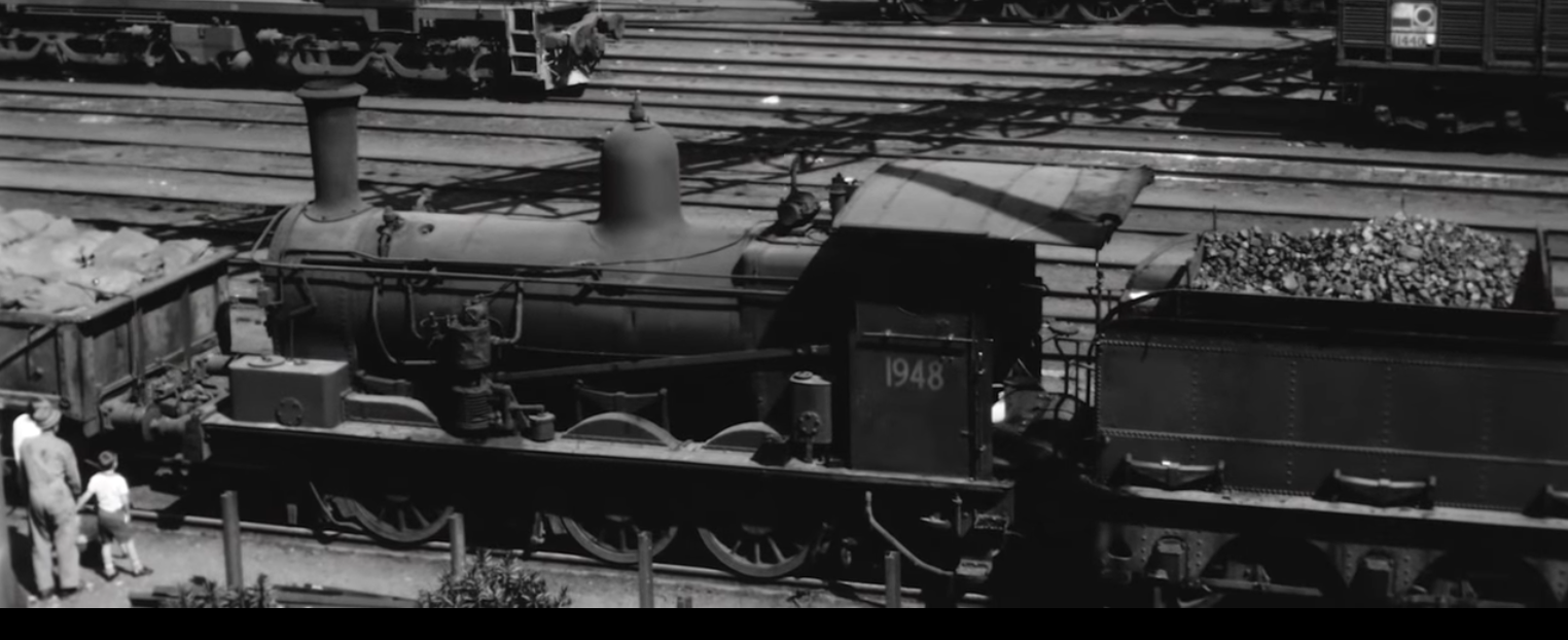 Steam train in Darling Harbour