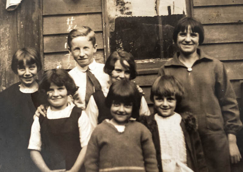 Phillip & Bess O'Toole with Pyrmont friends