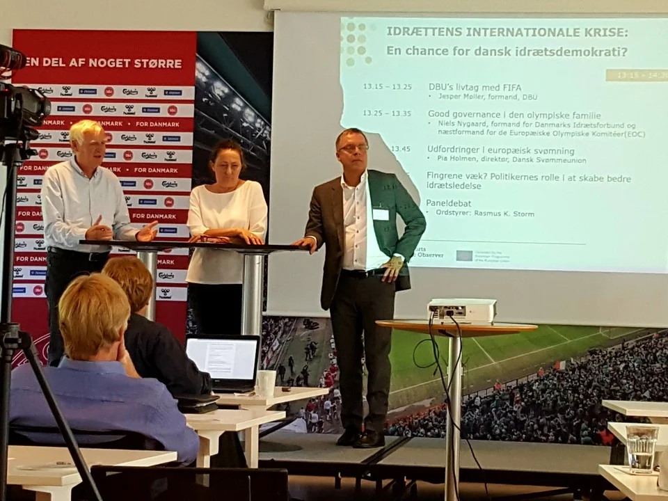 Debat: DIF-formand Niels Nygaard, Svømmeunionens direktør Pia Holmen og Play the Games internationale chef Jens Sejer Andersen.