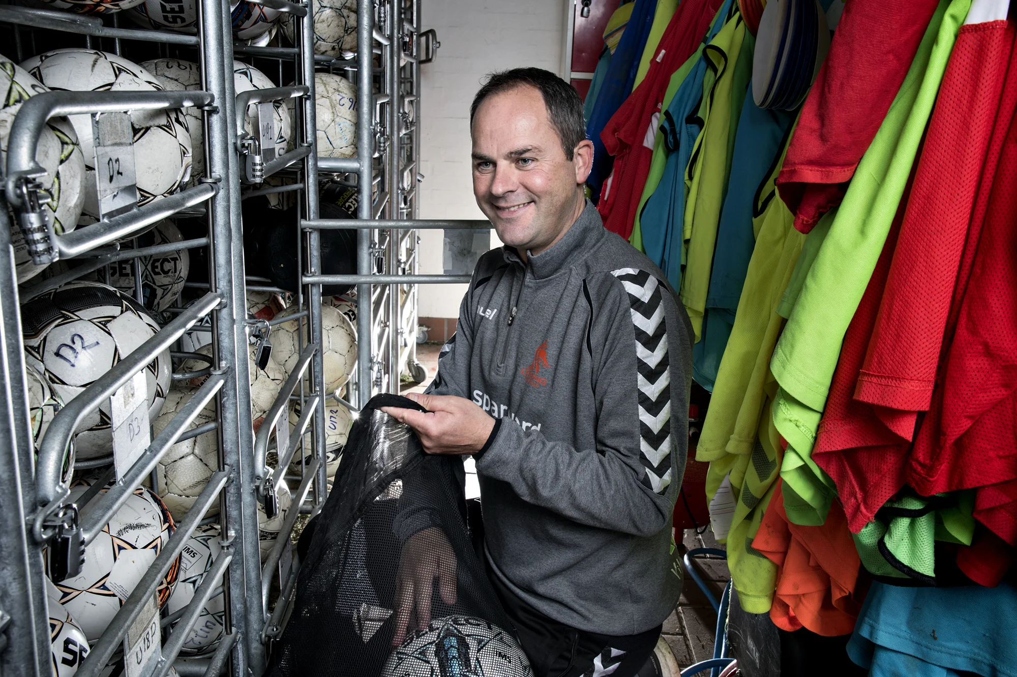 I boldrummet hos IF Lyseng møder alle de fine teorier om idrættens udvikling ofte virkeligheden på en tankevækkende måde. Foto: Lars Krabbe