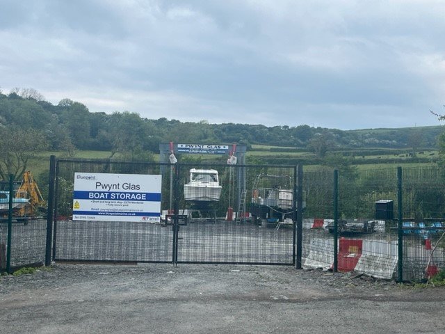 Pwynt Glas Yard 5.jpg