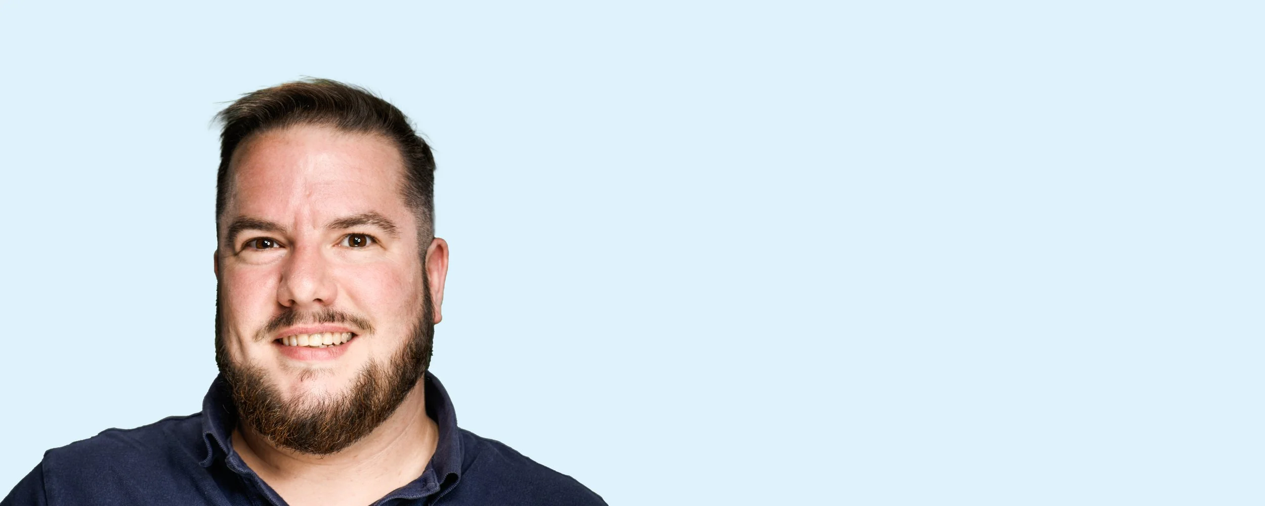 _DSC1151 left blue.jpg