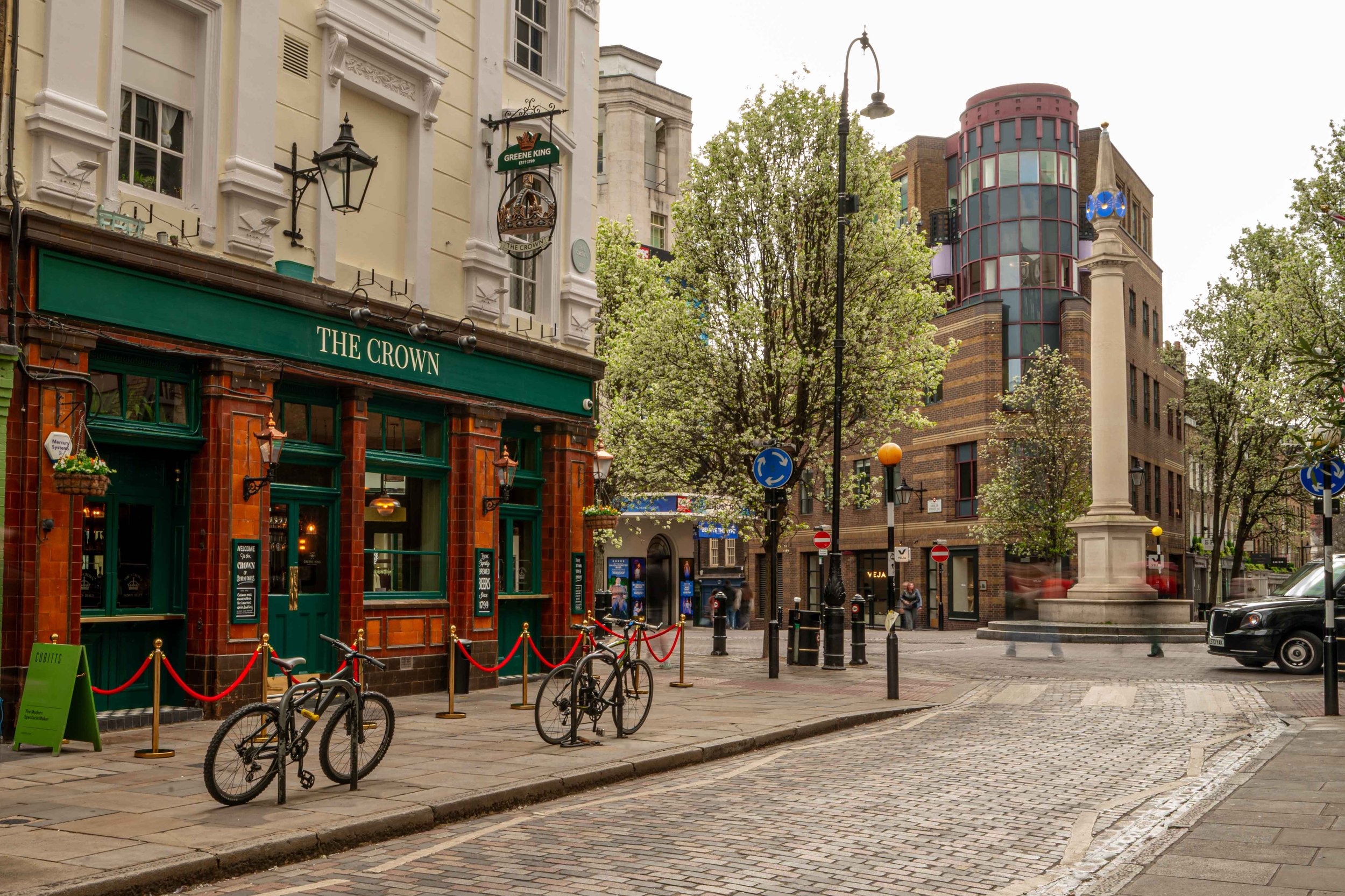 The Crown - Friday 28th March-33.jpg