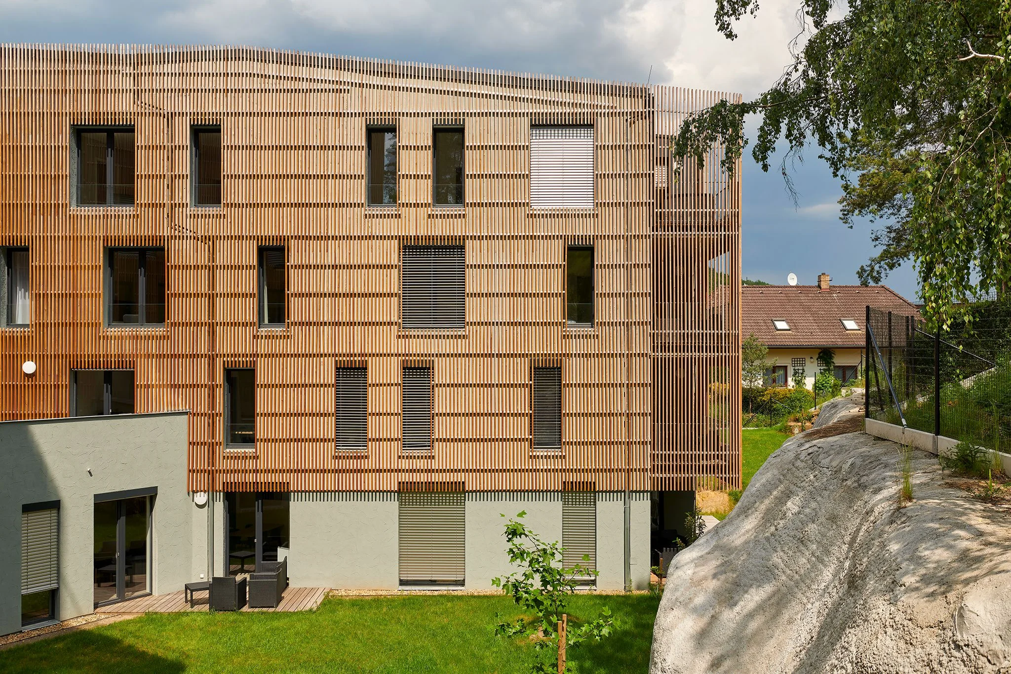 Lakepark Residence