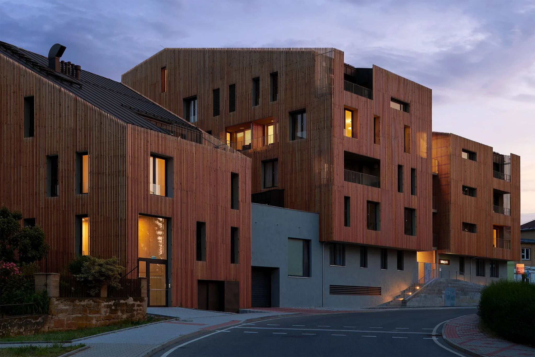 Lakepark Residence