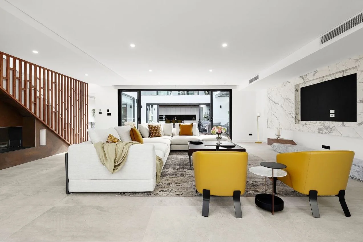 30 Anglesea Living.JPG