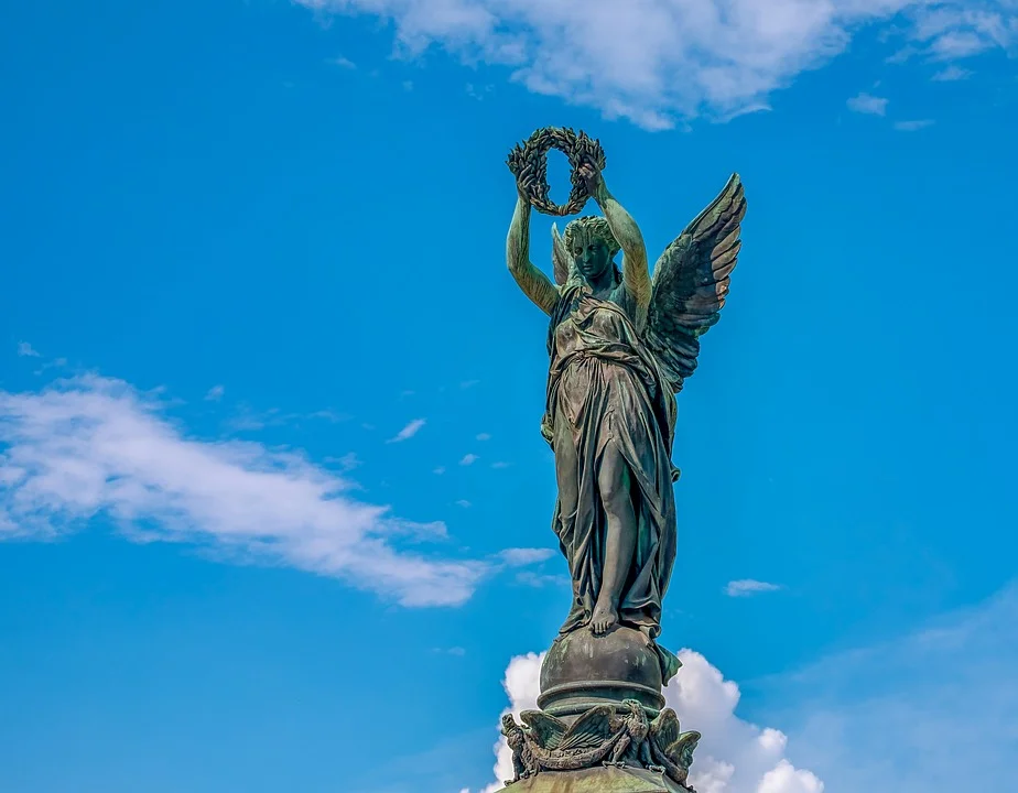 statue-3521476_960_720.jpg
