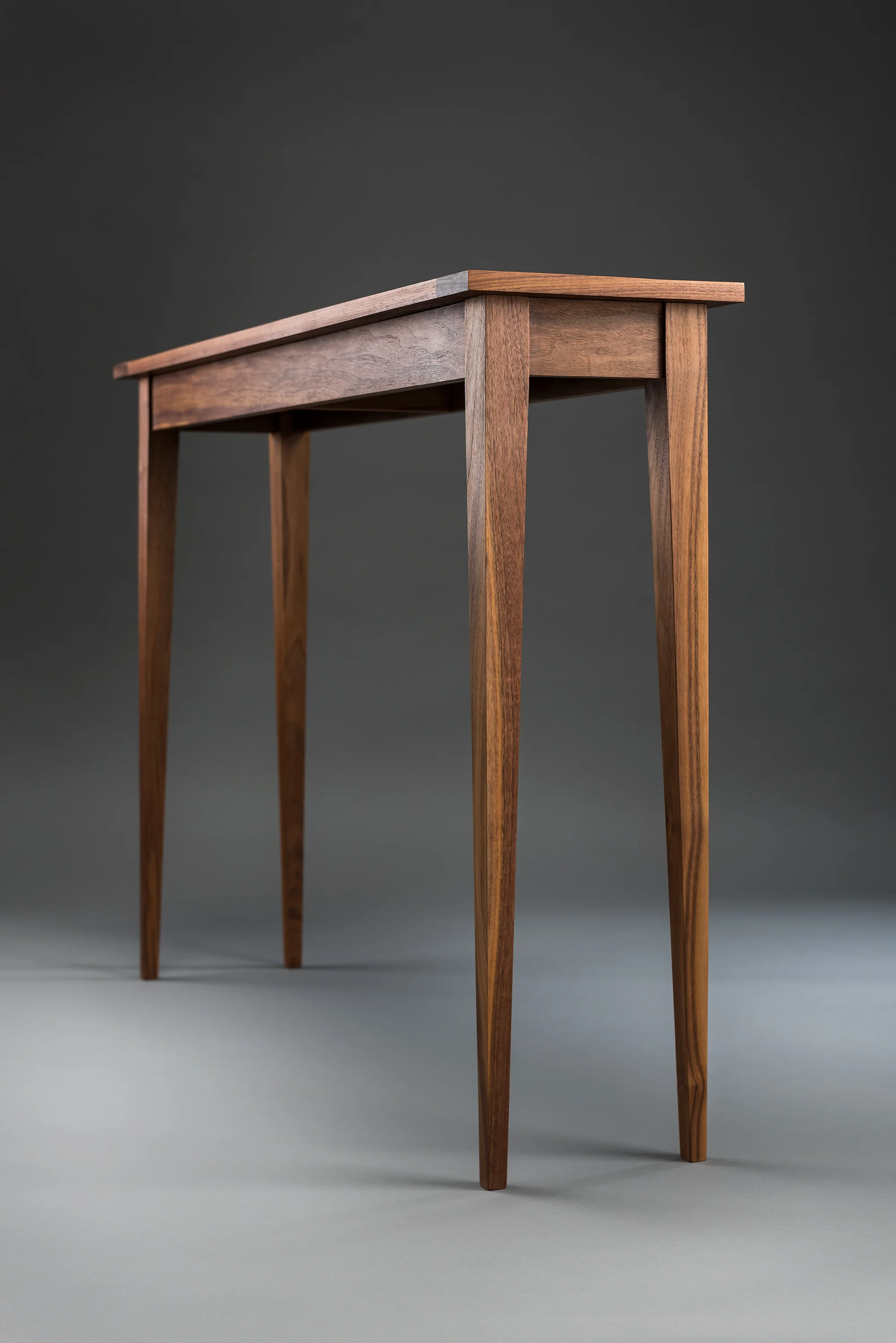 TABLE.jpg