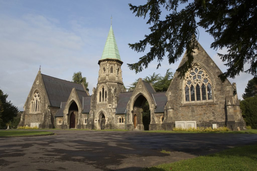 cathays cemetery.jpg