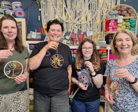 Beth had a really gorgeous Wire Tree of life workshop last Saturday, beautiful trees were made! We love the different designs people chose:)

Fancy making one?
Beth is  running another Wire tree of life workshop on-
Tues 15th July 6.30-9pm at Lark fo