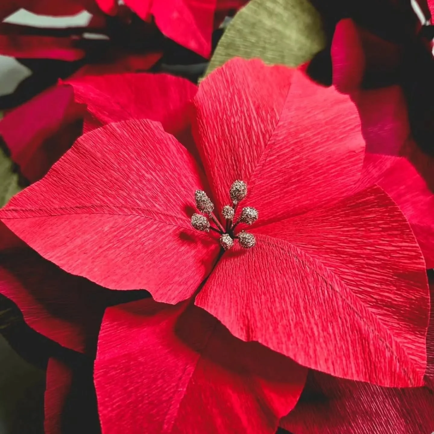 Get ready for Christmas! 🎄 Craft your own exquisite Crepe Paper Poinsettia that will stay flawless, year after year with Catherine of @paperandpetaluk

​Join her for this mindful crafting session. No prior experience needed! All materials and tools 