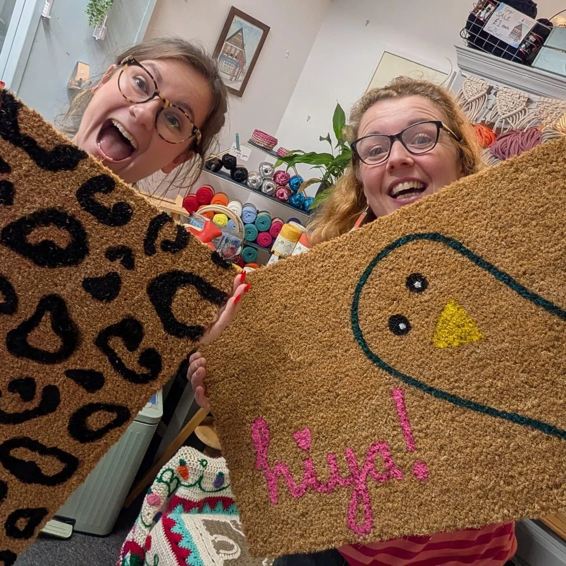 PAINT YOUR OWN DOOR MAT

Stop the bus! This is literally the most fun &amp; relaxing crafty workshop. Got a little carried away at a recent event and tried out some door mat painting and we're so keen for you lot to have a go, we've made it a super c