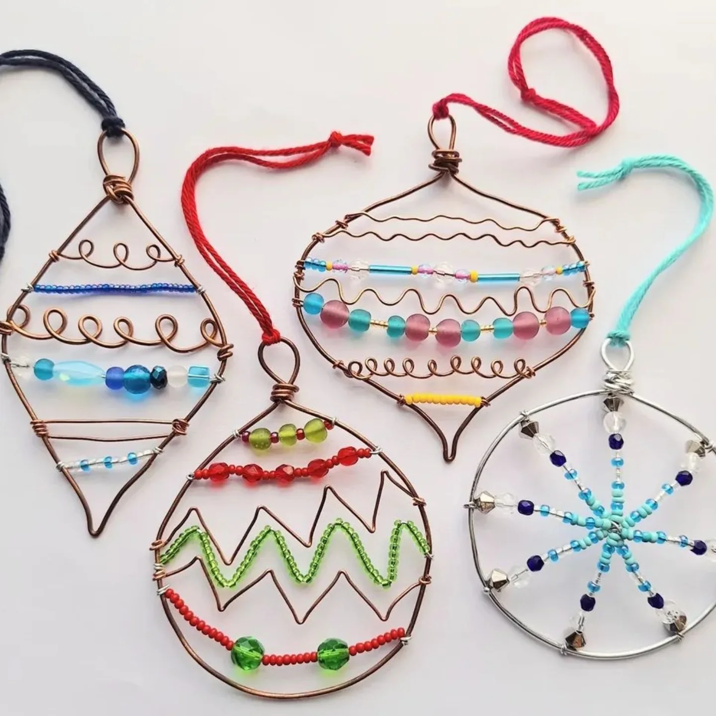 Wire &amp; Bead Baubles 