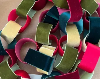 Velvet Paper Chain
