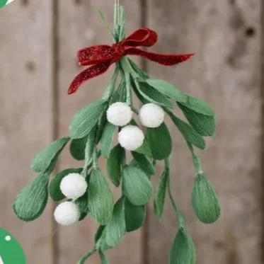 Crepe Paper Mistletoe